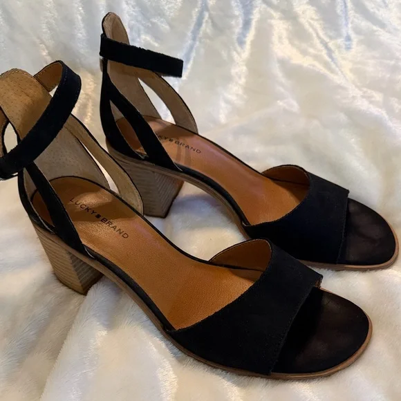 Lucky Brand Black and Brown Women's Sandals - Picture 2 of 13